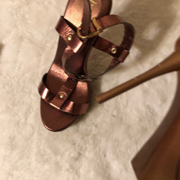 Kris K Heels Sz 5 - Picture 4 of 5